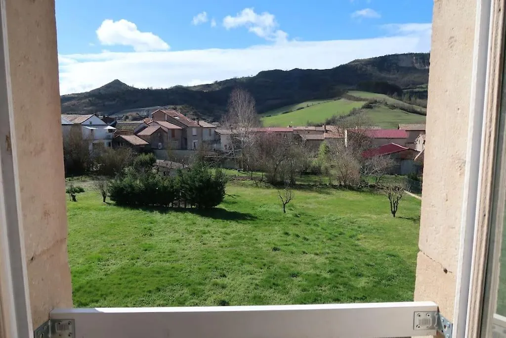 Maison Aux Volets Rouges Tournemire  Apartmán Tournemire (Aveyron)